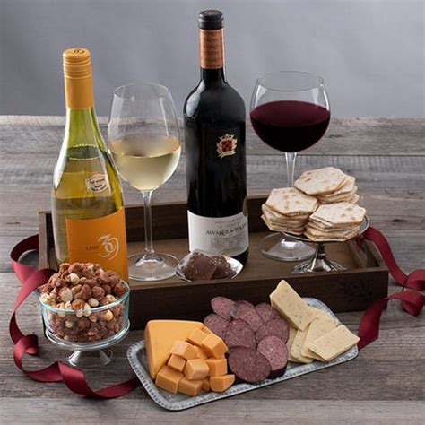 wine and cheese baskets amazon